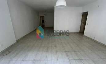 Imagem 3: Excelente Apartamento, Planta Circular no Leblon. Posto 12!