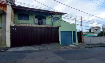 Imagem 2: Casa para aluguel possui 130 metros quadrados com 4 quartos em Angola - Betim - Minas Gera