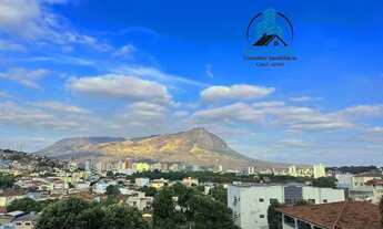 Imagem 3: Grã Duquesa Casa com 3 dormitórios