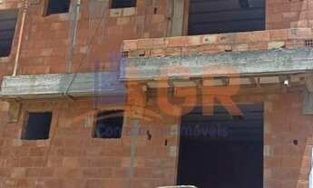 Imagem 2: Apartamento para Venda em Pinhais, Centro, 2 dormitórios, 1 suíte, 2 banheiros, 1 vaga