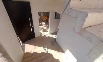 Imagem 5: Casa de condomínio sobrado para venda tem 237 metros quadrados com 4 quartos