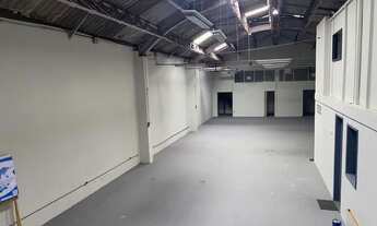 Imagem 7: Galpão com salas com 360 metros quadrados em Centro - Niterói - RJ