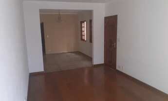 Imagem 7: Sobrado para aluguel possui 280 metros quadrados com 3 quartos