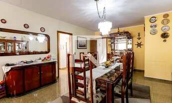 Imagem 6: Casa para Aluguel - Bosque da Saúde, 3 Quartos, 400 m2