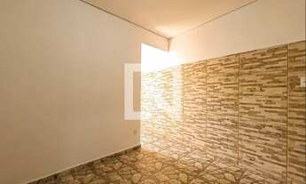 Imagem 3: Casa para Aluguel - Jardim Maia, 1 Quarto, 30 m2