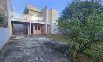 Imagem: Casa com 05 Quartos e Terreno de 370m²