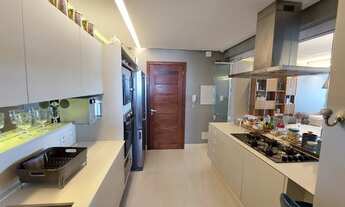 Imagem 7: Mansão Edith Piaf (Porteira Fechaa