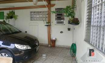 Imagem 5: 90 m² - 2 dormitórios, sala 2 ambientes, cozinha com armários, banheiro, lavand e quintal