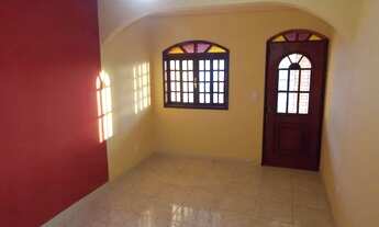 Imagem: Alugo Casa com 3 quartos próximo Praça