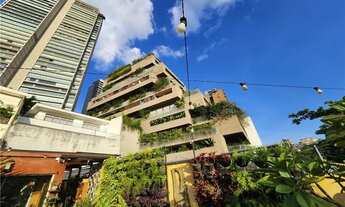 Imagem 6: Espaçosa e charmosa casa assobradada na Vila Madalena, com 3 suítes em frente praça arbori