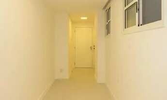 Imagem 7: Fundos! Silencioso! Metros da Praia!