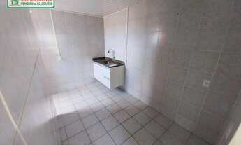 Imagem 2: Apartamento com 2 dormitórios para alugar, 60 m² por R$ 915,00/mês - Passaré - Fortaleza/C