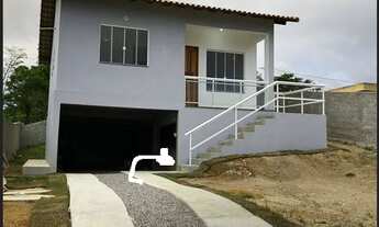 Imagem 2: Casa com 2 quartos com vaga para 5 carros