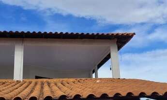 Imagem: Aluga apartamento ( parte superior do sobrado)