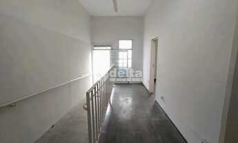 Imagem 15: Casa comercial com 5 salas disponível para venda no bairro Centro em Uberlândia-MG