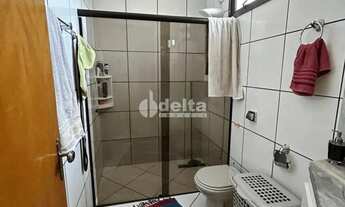 Imagem 3: Casa disponível para locação no bairro Cidade Jardim em Uberlândia-MG