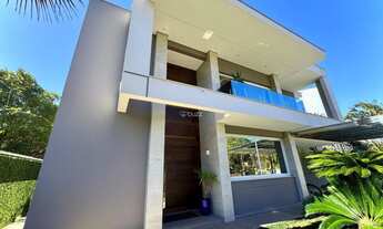 Imagem 5: Casa Moderna em Condomínio Exclusivo!