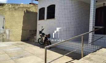 Imagem: Casa com 4 dormitórios à venda, 172 m²