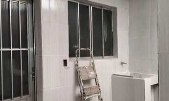 Imagem 3: Casa com 3 cômodos e uma área de serviço