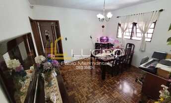 Imagem 2: Ampla casa com edícula, à venda, com 200 m², 3 quartos em Vila Lemos, Bauru - SP