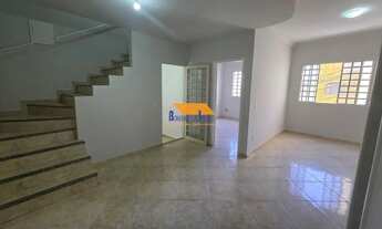 Imagem 4: Excelente Casa para Locação com Entrada Individual - Ampla, Confortável e Bem Localizada!