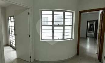 Imagem: Casa para alugar com 3 quartos, sendo 2