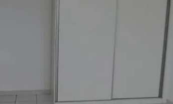 Imagem 6: Apto 2 quartos com armários e climatiado no cond. Andaluzia, próx: Nilton Lins.