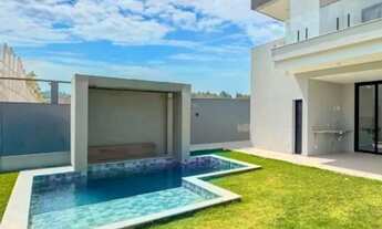 Imagem: Casa para Venda com 4 dormitórios sendo