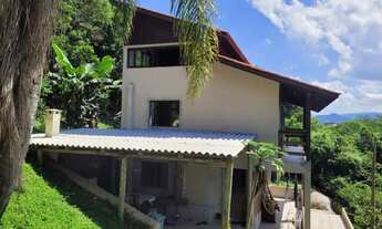 Imagem 4: À venda Casa com 3 dormitórios