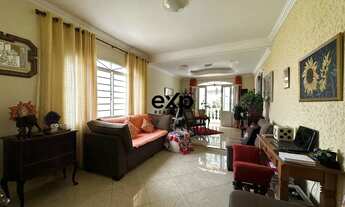 Imagem 2: Casa á Venda no Solar dos Lagos - São Lourenço/MG