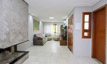 Imagem 6: Casa em Porto Alegre, no bairro Hípica, com 3 dormitório(s), e 3 banheiros, à venda