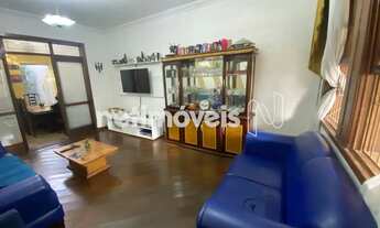 Imagem 2: Casa Linear 3 Quartos à Venda no Castelo Excelente Localização e Conforto!