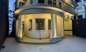 Imagem: Ponto Comercial na Nazaré