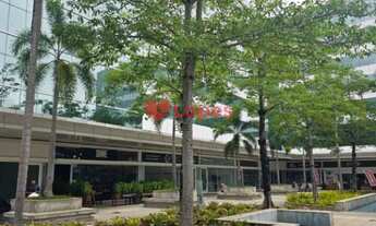 Imagem: Loja corporativa ampla no Dimension Office