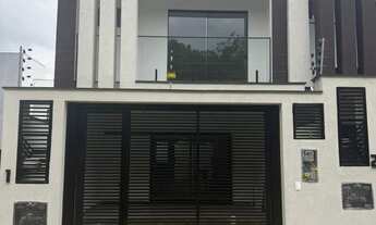 Imagem: Sobrado com 3 dormitórios apenas 700 metros