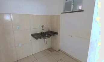 Imagem 5: Quitinete com 1 suíte, sala, cozinha. Bem ventilado e agradável. Bairro residencial com co