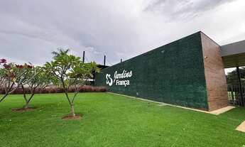 Imagem: Imóvel para venda possui 407 metros quadrados