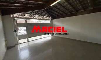 Imagem 2: ALN | LINDA CASA NO BOSQUE DOS EUCALIPTOS | 4 DORM | 2 SUÍTES