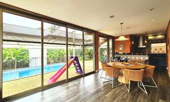 Imagem 6: Casa sobrado de 263m² com 03 suítes à venda em condomínio - Vila do Golfe