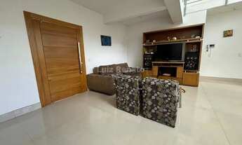 Imagem 7: Casa para aluguel, 3 quartos, ampla área no bairro Estoril