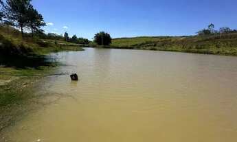 Imagem 2: Invista em local fechado com acesso exclusivo para um lago de pesca esportiva