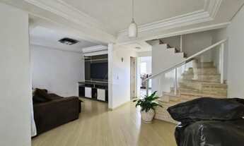 Imagem 5: Sobrado para Venda em Curitiba, Santa Cândida, 2 dormitórios, 1 suíte, 3 banheiros, 2 vaga