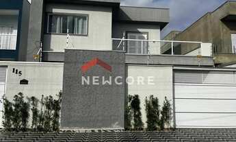 Imagem: Sobrado em Rua Frederico Souza Queiroz Filho