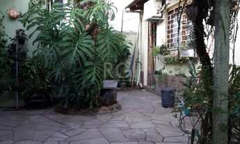 Imagem 3: Casa com 3 Quartos à Venda na Rua Coronel Villagran Cabrita - Partenon, Porto Alegre