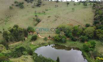 Imagem 2: BELA FAZENDA DE 68 HA COM 02 BELAS SEDES E LINDO CHALÉ NA REG. DE JUIZ DE FORA MG