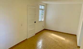 Imagem 2: 1/4 bem localizado - Brotas