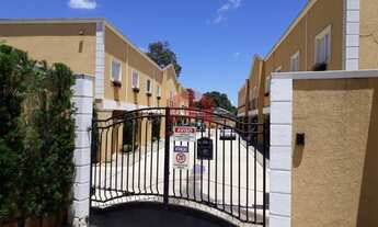 Imagem: Sobrado em Condomínio