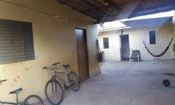 Imagem 2: Vendo lote com duas moradias na QR 205 de Santa Maria