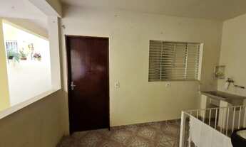 Imagem 2: Casa no Parque Santo Antônio bem localizada