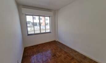 Imagem 5: Apartamento com 02 quartos + dependência e vaga na Rua Floriano Peixoto no Centro